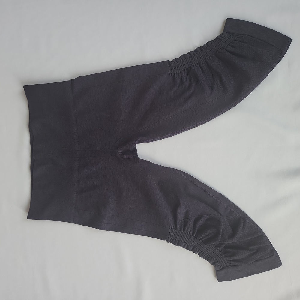 Lululemon Ebb to Street Leggings, High Ribbed Waist - Size 4